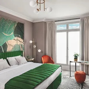 Hotel Millennium Opera