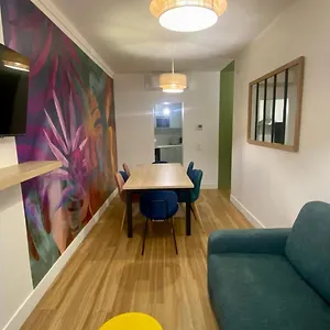 Lumineux Proche De Saint-lazare - 8p Appartement