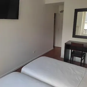 ルクセルト パリ